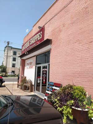 Antique Shoppes At 1100 Barksdale