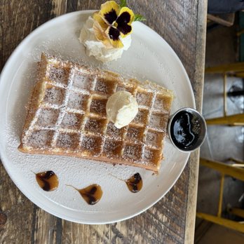 Met Her At A Bar - Waffle & Whip - Cafes Near Me - Los Angeles, California
