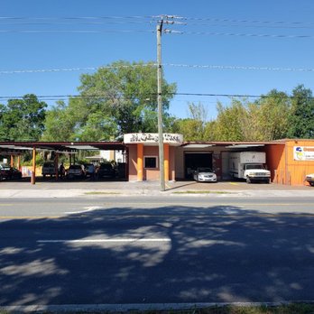 Eagle Tires - Front View Of Property - Tires Near Me - Tampa, Florida Eagle Tires - Front View Of Property - Tires Near Me - Tampa, Florida