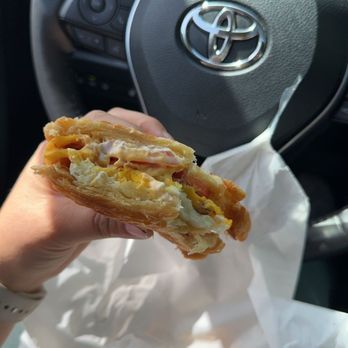 Mountain Grubs Sandwich Shop - Breakfast croissant - Sandwiches Near Me - Grass Valley, California Mountain Grubs Sandwich Shop - Breakfast croissant - Sandwiches Near Me - Grass Valley, California