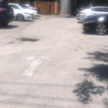 Jackson Soul Food - Parking behind restaurant - Soul Food Near Me - Miami, Florida