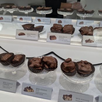 See's Candies - Candy Stores Near Me - Monterey, California See's Candies - Candy Stores Near Me - Monterey, California