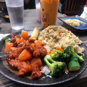 Ramentica - Pineapple chicken and Thai milk tea - Ramen Near Me - Pittsburg, California Ramentica - Pineapple chicken and Thai milk tea - Ramen Near Me - Pittsburg, California