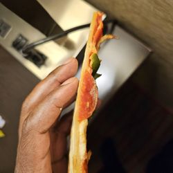 Pizza Hut - Raw Pizza