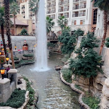 Gaylord Opryland Texas - Hotels Near Me - Grapevine, Texas