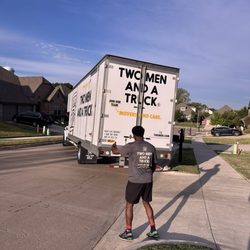 Two Men and a Truck Fort Worth