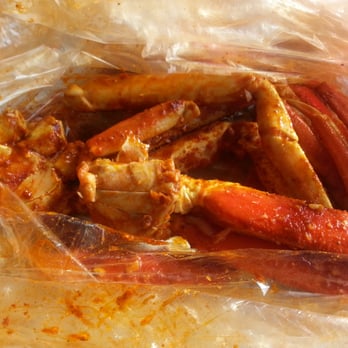 Crackin Crawfish - Snow crab legs - Cajun/Creole Near Me - Charlotte, North Carolina