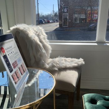 Skin Fit Medical Spa - Waiting area - Medical Spas Near Me - Lee's Summit, Missouri