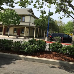 SACRT Light Rail - Mather Field/Mills Station