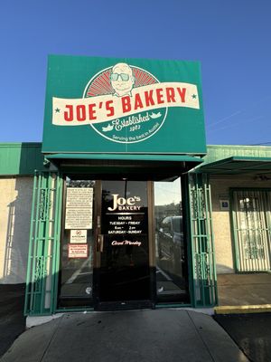 Joe’s Bakery & Coffee Shop by null
