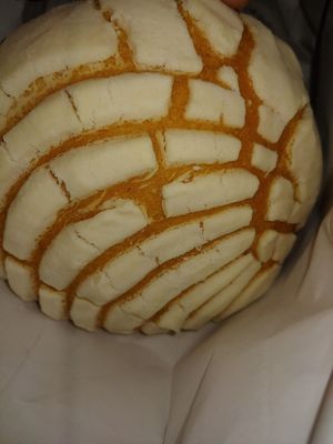 Arandas Bakery by null