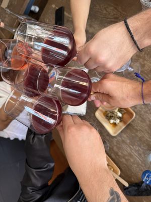 Vino Carta Wine Shop and Bar by null