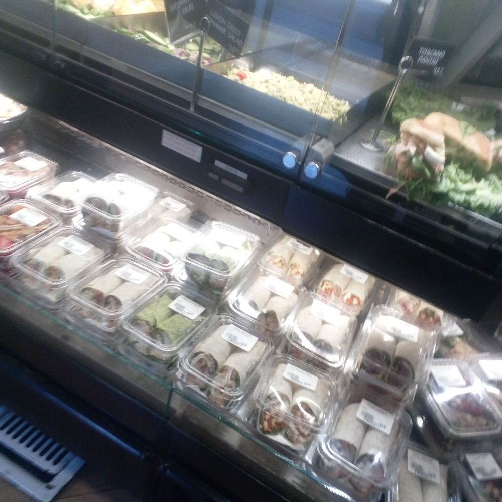 Roberts Market - Grocery Near Me - Woodside, California Roberts Market - Grocery Near Me - Woodside, California