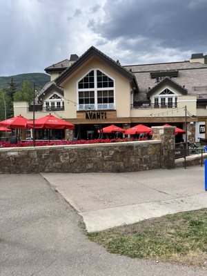 Avanti Food & Beverage, Vail by null