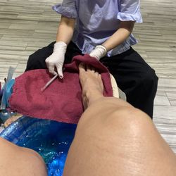 Shangri La II Nail Bar - Didn't get Mary's face.