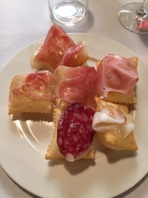 Salumeria Hosteria Giusti by null