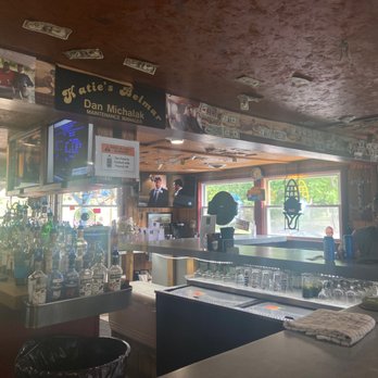 Bel-Mar Boat Landing - the bar area - Sports Bars Near Me - Tiffin, Ohio