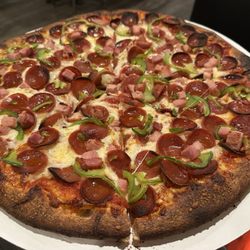 Pat's Pizzeria