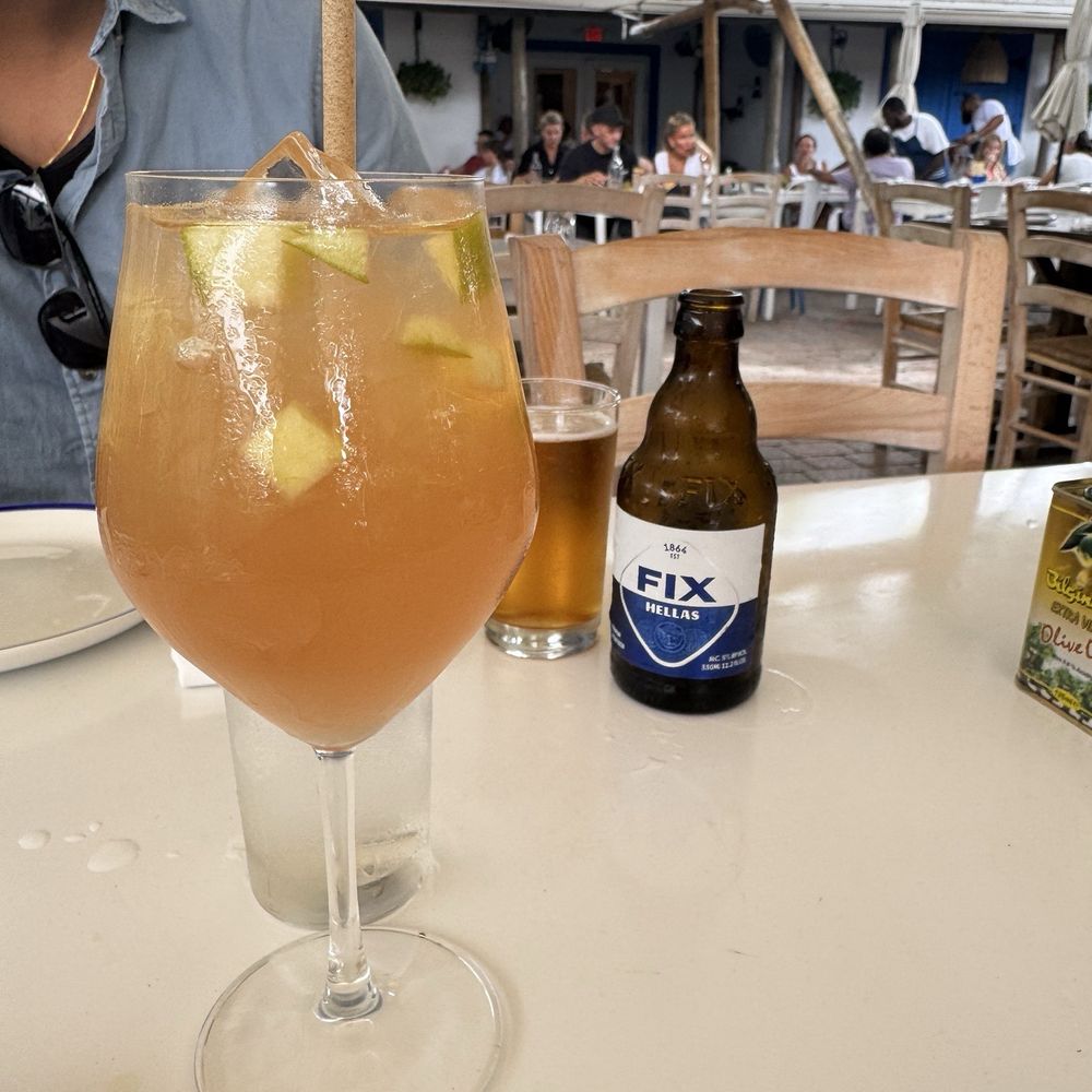 White sangria White sangria