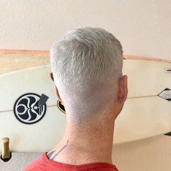 PrattStyling Mobile Salon - Someone just went Platinum Blonde for their upcoming Cruise... - Hair Stylists Near Me - Waikiki, Hawaii