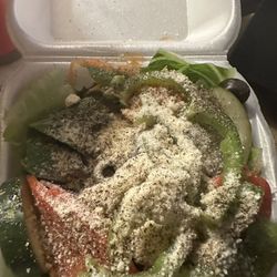 Bravos Pizzeria - Side house salad