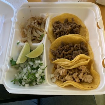 Mario Bros Tacos - Chicken, Fajita Beef, Barbacoa not pictured because they gave me 2 fajitas but I took it back to the counter and they swapped it out. - Tacos Near Me - Dallas, Texas Mario Bros Tacos - Chicken, Fajita Beef, Barbacoa not pictured because they gave me 2 fajitas but I took it back to the counter and they swapped it out. - Tacos Near Me - Dallas, Texas