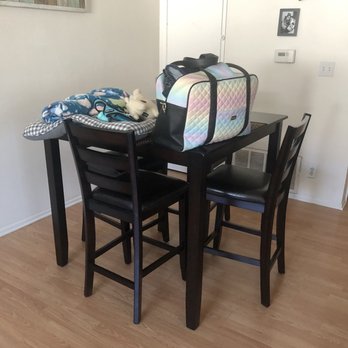 Cribs 2 Teens - Dining table - Baby Gear & Furniture Near Me - Simi Valley, California