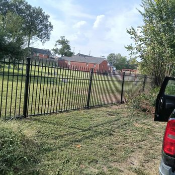 Big C Mobile Welding And Custom Fabricating - Fences & Gates Near Me - Memphis, Tennessee Big C Mobile Welding And Custom Fabricating - Fences & Gates Near Me - Memphis, Tennessee