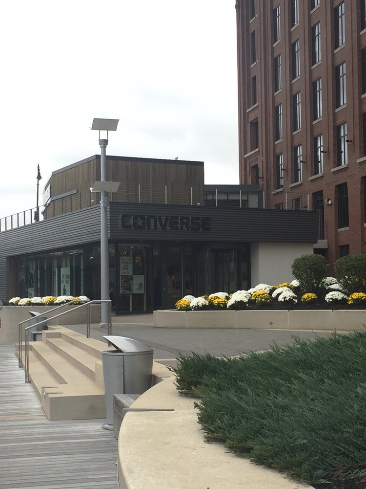 converse store boston