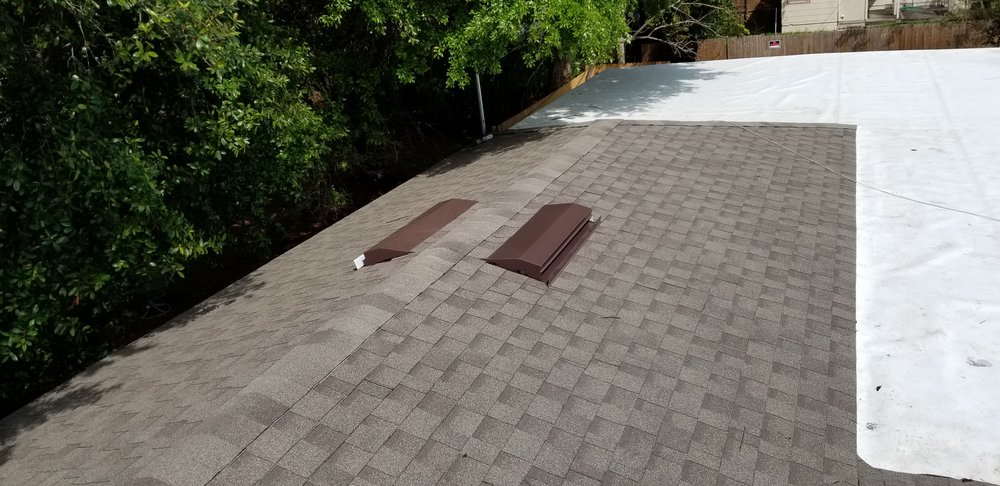 Slide of Straight Edge Builders and Roofers