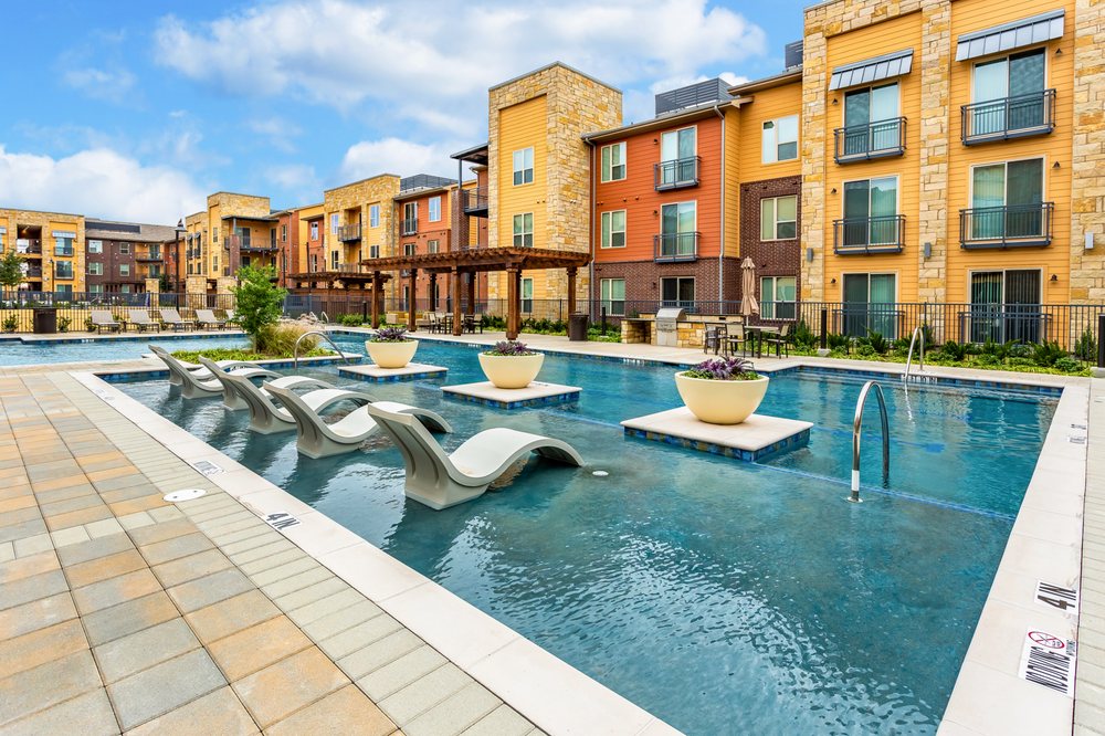 GATEWAY PINES 26 Photos 1200 N Gateway Blvd, Forney, Texas