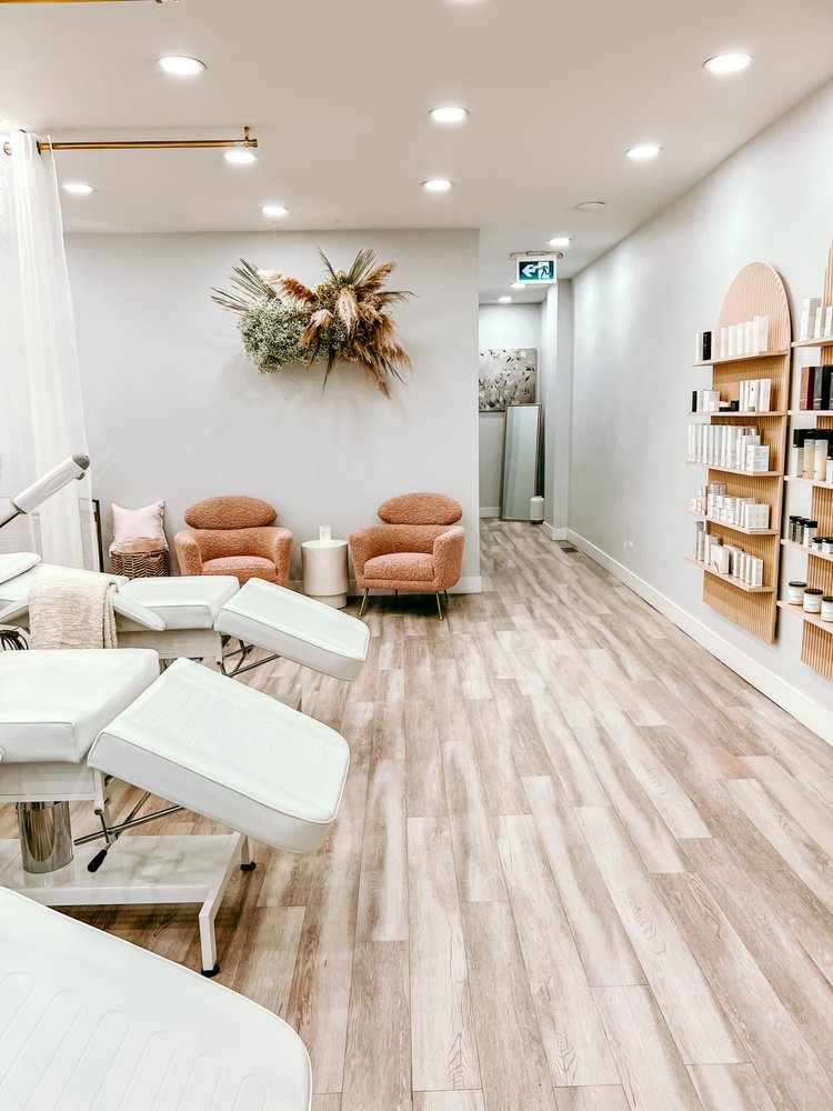 GLOW BEAUTY BAR Updated September 2024 93 Photos 1128 The