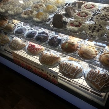 Black Bear Diner Manteca - Thier pies $4.99 - Diners Near Me - Manteca, California Black Bear Diner Manteca - Thier pies $4.99 - Diners Near Me - Manteca, California