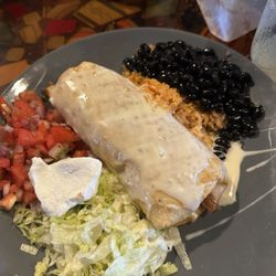 Bubba Garcia's - Chorizo chimichanga