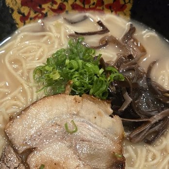 Ramen Manichi - tonkotsu ramen - happy hour - Ramen Near Me - Honolulu, Hawaii