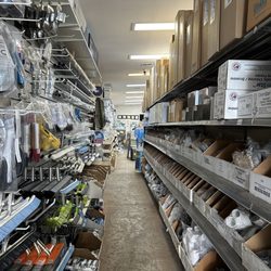 Wholesale Pool Mart - Wholesale Pool Mart Brushes and PVC fittings.