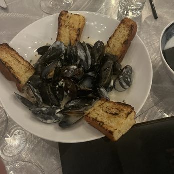 Feller - Mussels - New American Near Me - Stillwater, Minnesota