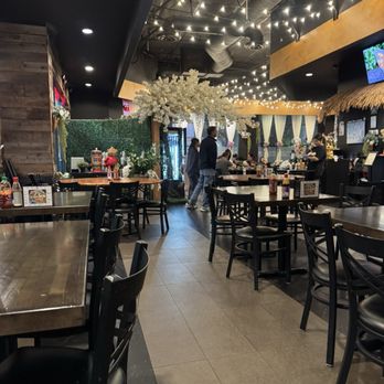 Amazing Basil - Asian Fusion Near Me - Fremont, California