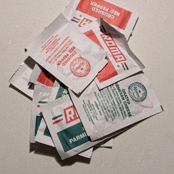 Grimaldi's Pizzeria - Crushed red pepper and parmesan cheese packets - Pizza Near Me - San Antonio, Texas Grimaldi's Pizzeria - Crushed red pepper and parmesan cheese packets - Pizza Near Me - San Antonio, Texas