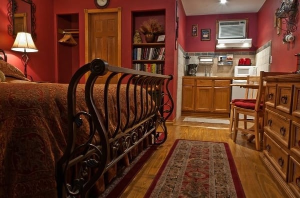 HOLIDAY LODGE - 13 Photos & 18 Reviews - Hotels - 537 Skyline Dr