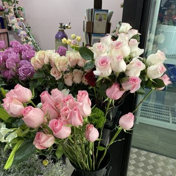 Theo The Tulip - More lovely arrangements - Florists Near Me - New York, New York