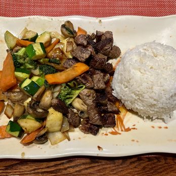 Fusion Japanese Steakhouse - Filet mignon hibachi with vegetables and rice - Japanese Near Me - Washington, Pennsylvania Fusion Japanese Steakhouse - Filet mignon hibachi with vegetables and rice - Japanese Near Me - Washington, Pennsylvania