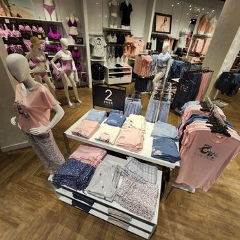 La.vie.en.rose LA VIE EN ROSE - Updated September 2025 - 9090 Destiny Usa
