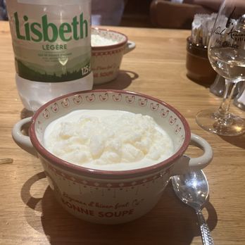 Ferme Auberge du Molkenrain - Fromage blanc au kirsch, a must try! - French Near Me - Wattwiller, 68 Ferme Auberge du Molkenrain - Fromage blanc au kirsch, a must try! - French Near Me - Wattwiller, 68