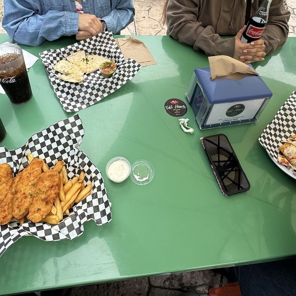 Full Hearts Arcade and Eats - Chicken tenders, quesadilla, pizza - Arcades Near Me - Half Moon Bay, California Full Hearts Arcade and Eats - Chicken tenders, quesadilla, pizza - Arcades Near Me - Half Moon Bay, California