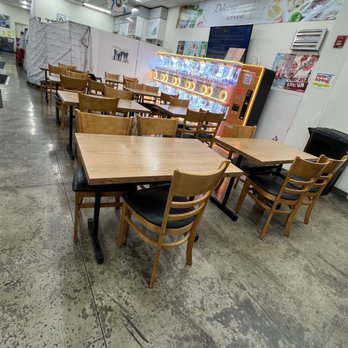 Palama Supermarket - Seating and newly installed claw machines - International Grocery Near Me - Honolulu, Hawaii