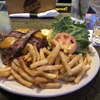 DJ's Dugout - Western BBQ Burger - Sports Bars Near Me - Omaha, Nebraska