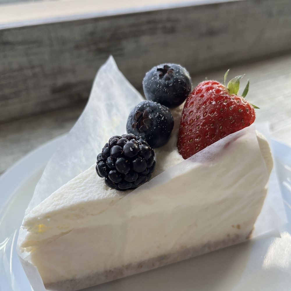 Cafe Wanoka - Tofu cheesecake - Bakeries Near Me - Scarborough, Ontario