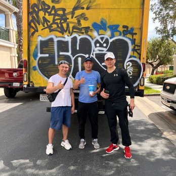 USC Movers Company - Fight On! Zack and his team! - Movers Near Me