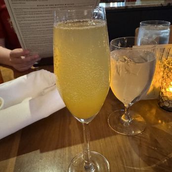 Bridges Restaurant & Bar - Peach Bellini - American Near Me - Danville, California